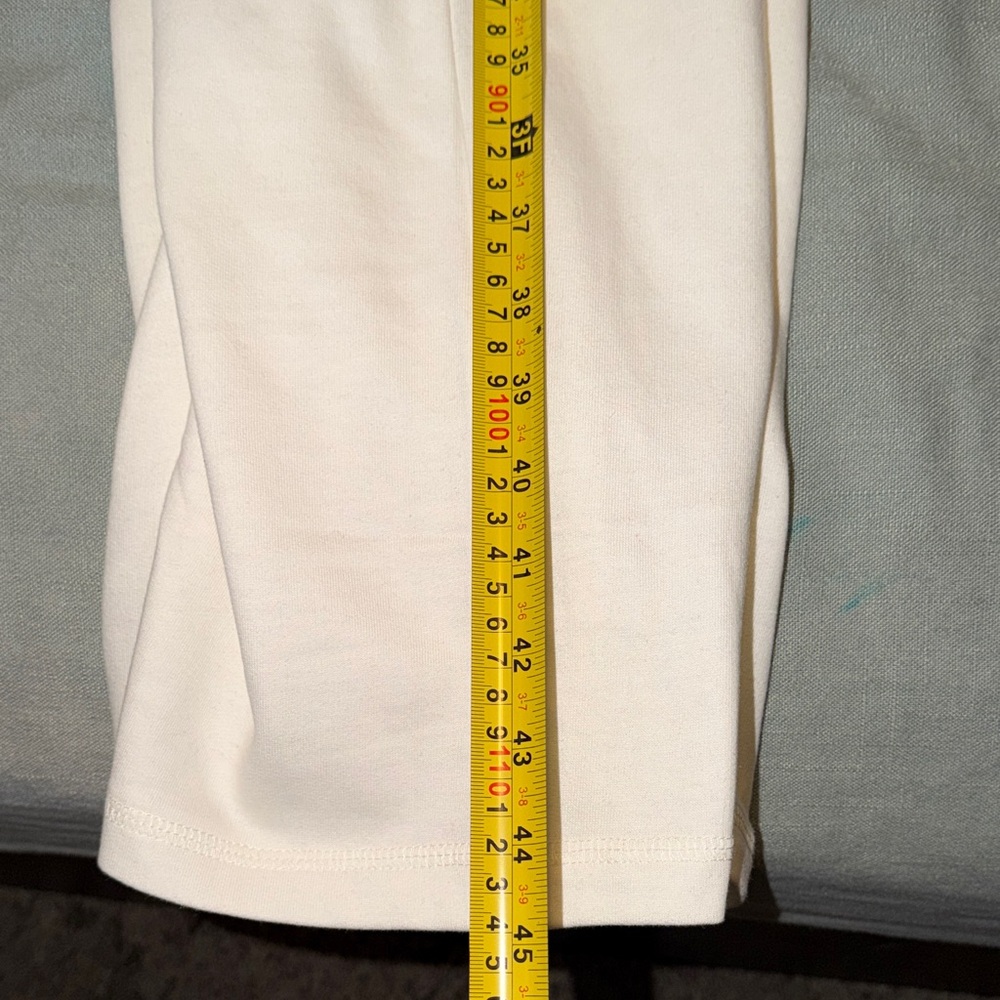 Ed Hardy White Sweatpants with Graphic Design - Picture 7 of 8